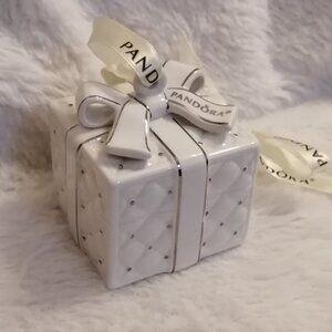 Collectible Pandora Christmas Ornament (2016)